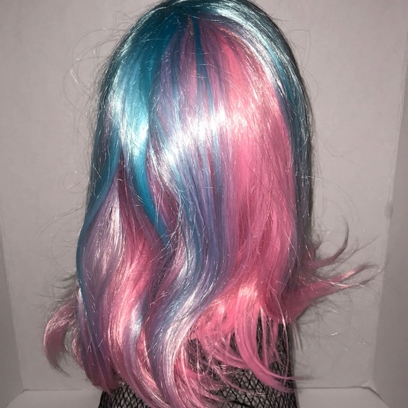 Costume Wig - Gender Reveal - Picture 3 of 5